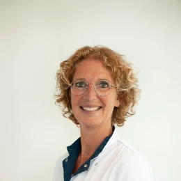 Manon Waanders, oral hygienist.